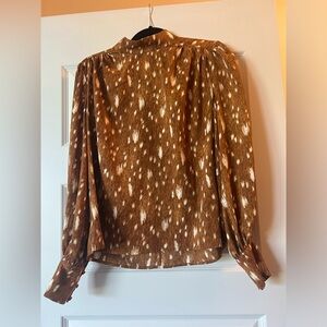 EXPRESS PRINTED MOCK NECK BALLOON SLEEVE TOP